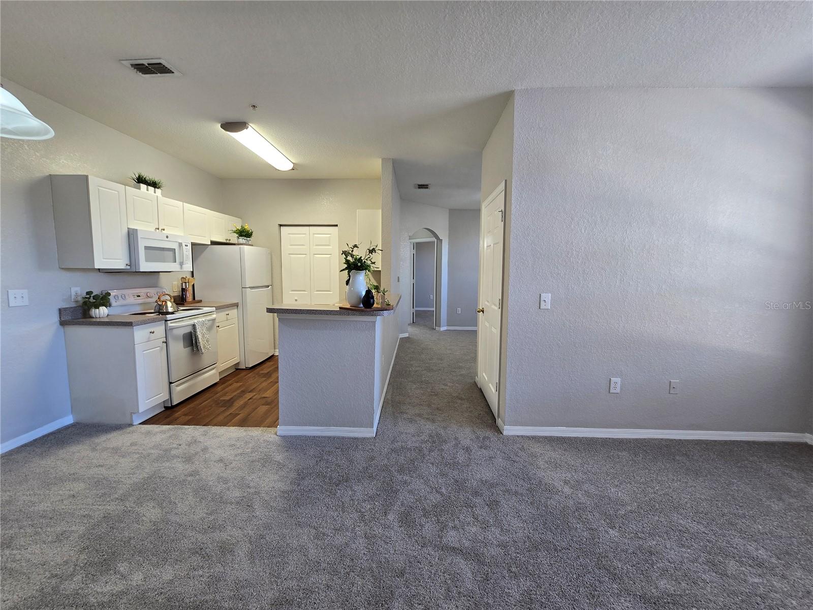 877 GRAND REGENCY PT #102, ALTAMONTE SPRINGS, FL, 32714