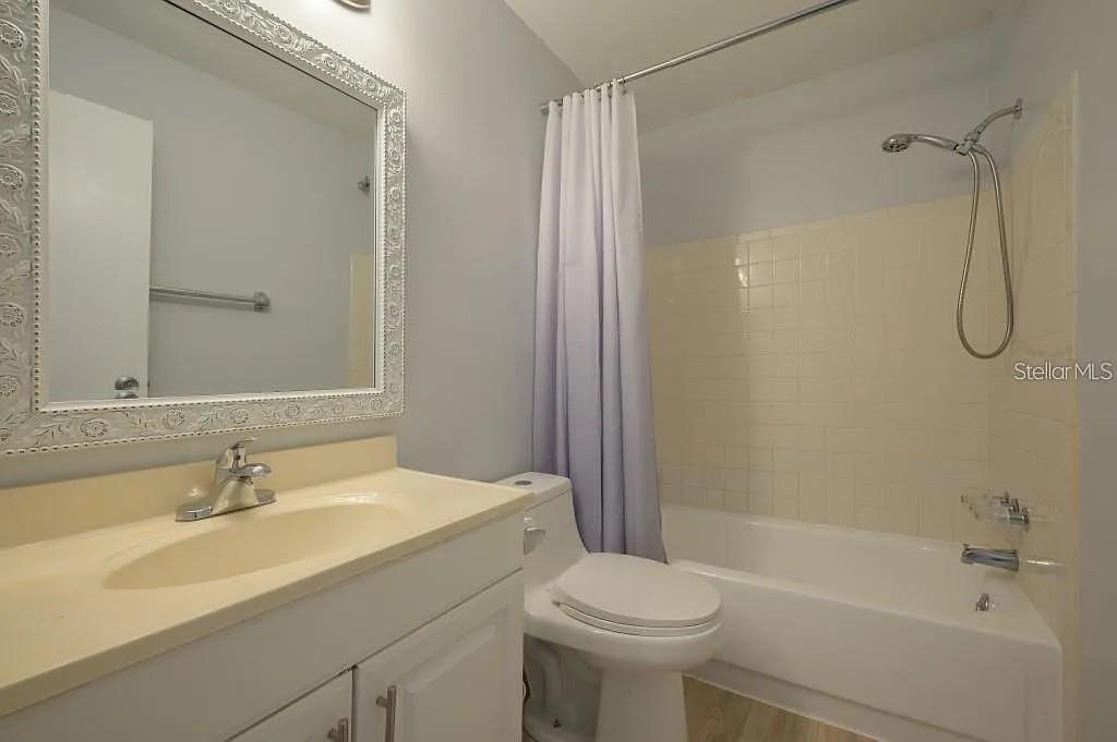 2625 PINE LAKE TER #B, SARASOTA, FL, 34237
