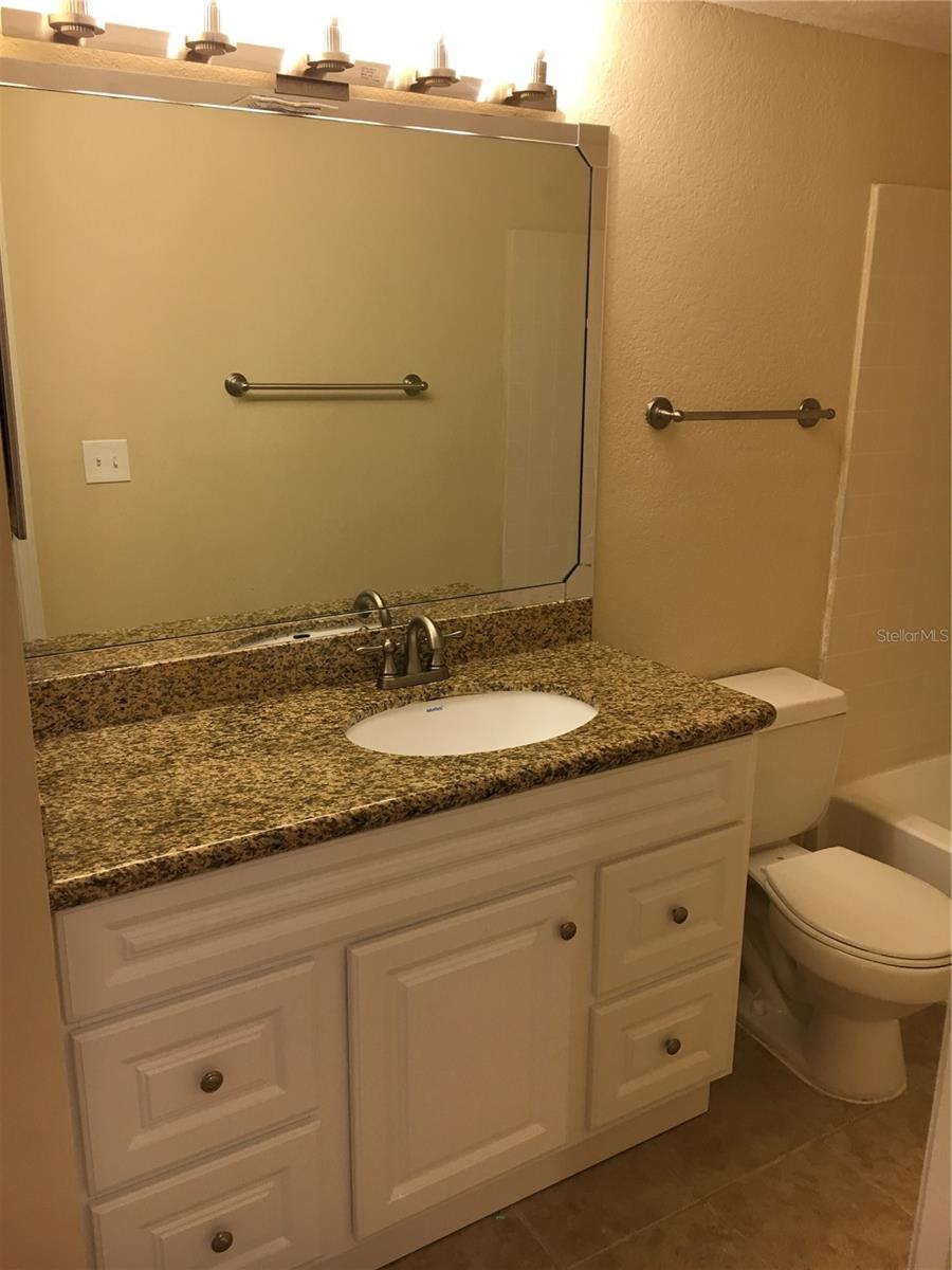 5120 CONROY RD #516, ORLANDO, FL, 32811