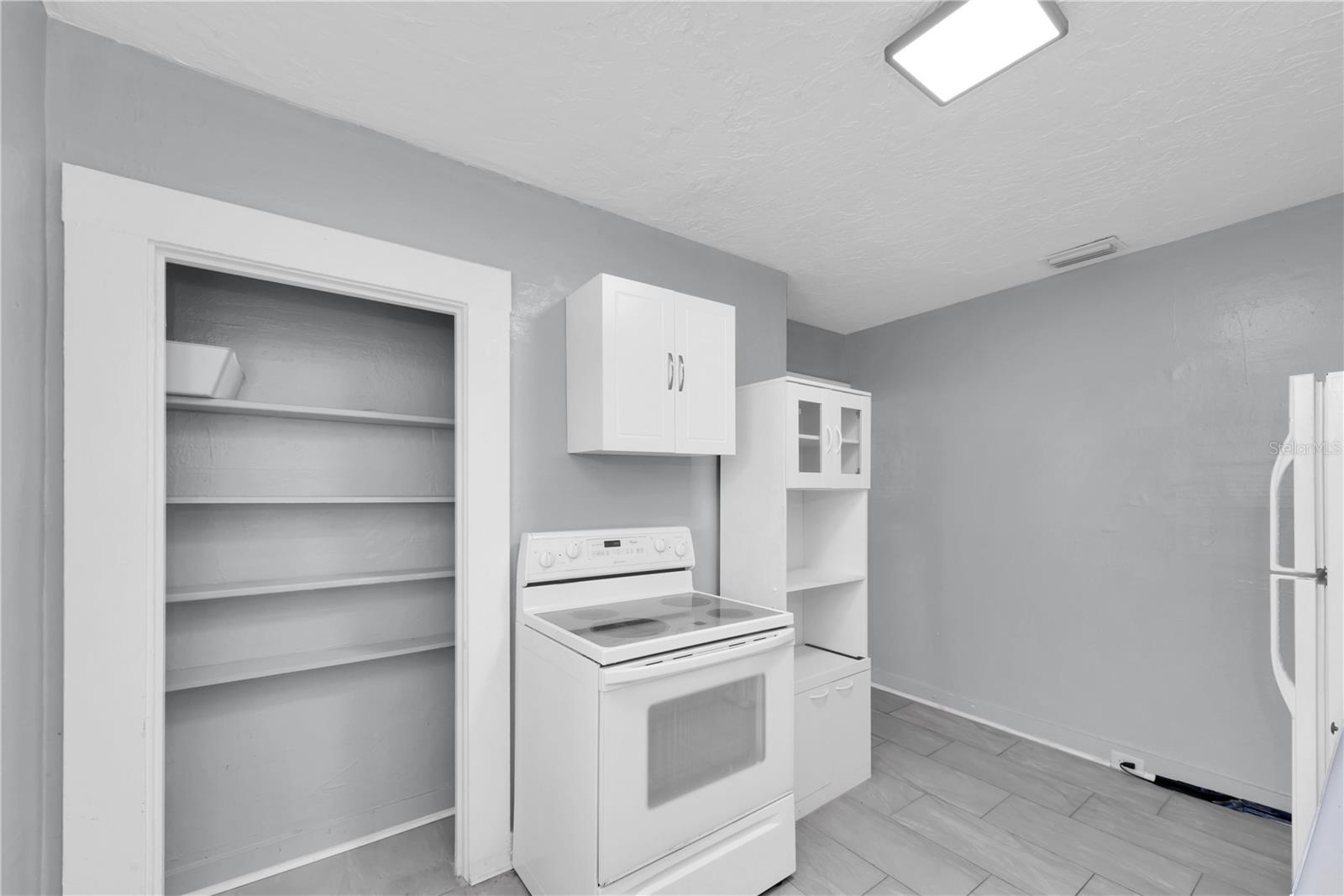 2118 WALTON ST S, ST PETERSBURG, FL, 33712