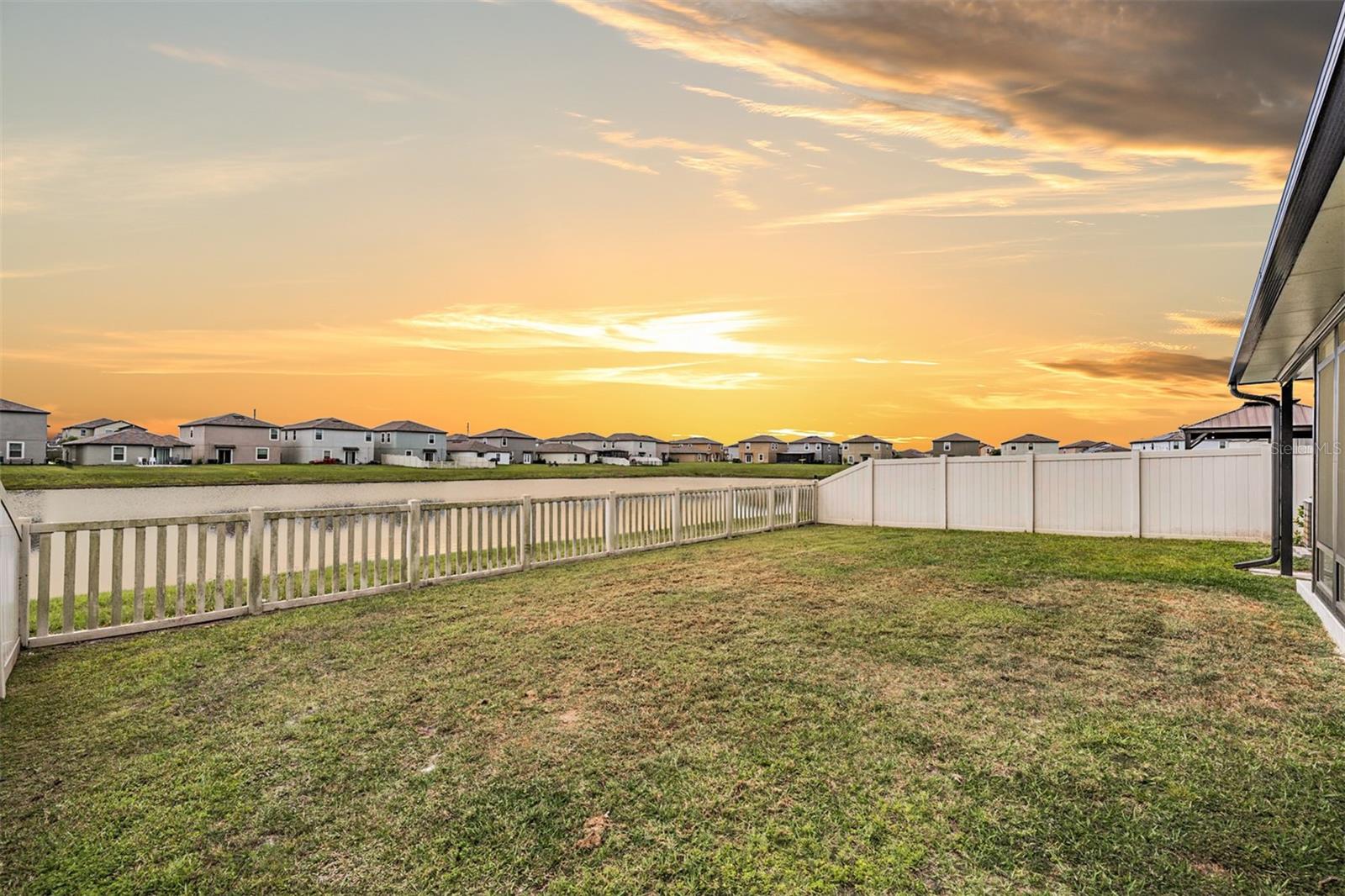 8749 PARSONS HILL BLVD, WESLEY CHAPEL, FL, 33545
