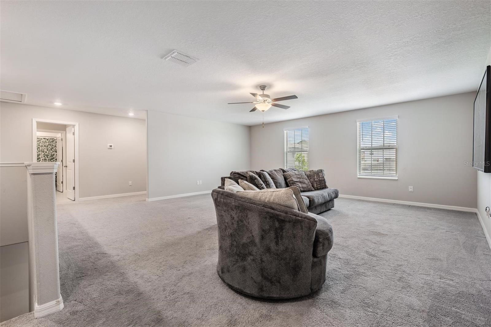 8749 PARSONS HILL BLVD, WESLEY CHAPEL, FL, 33545