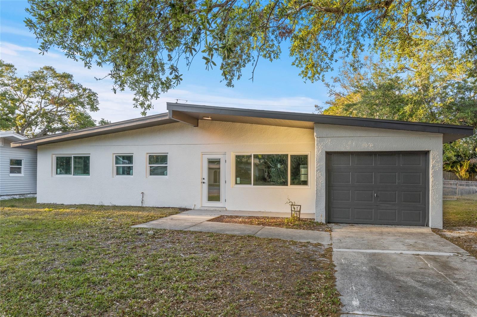 3169 BELLEVUE ST, SARASOTA, FL, 34237