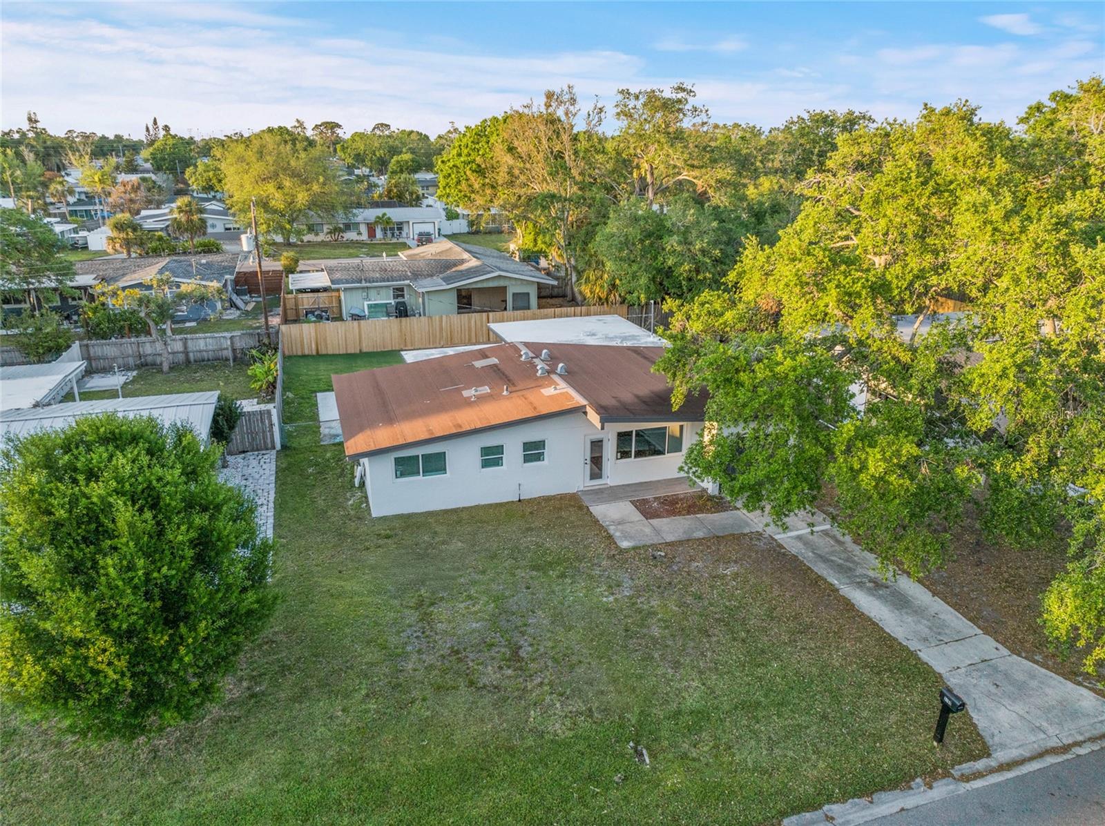 3169 BELLEVUE ST, SARASOTA, FL, 34237