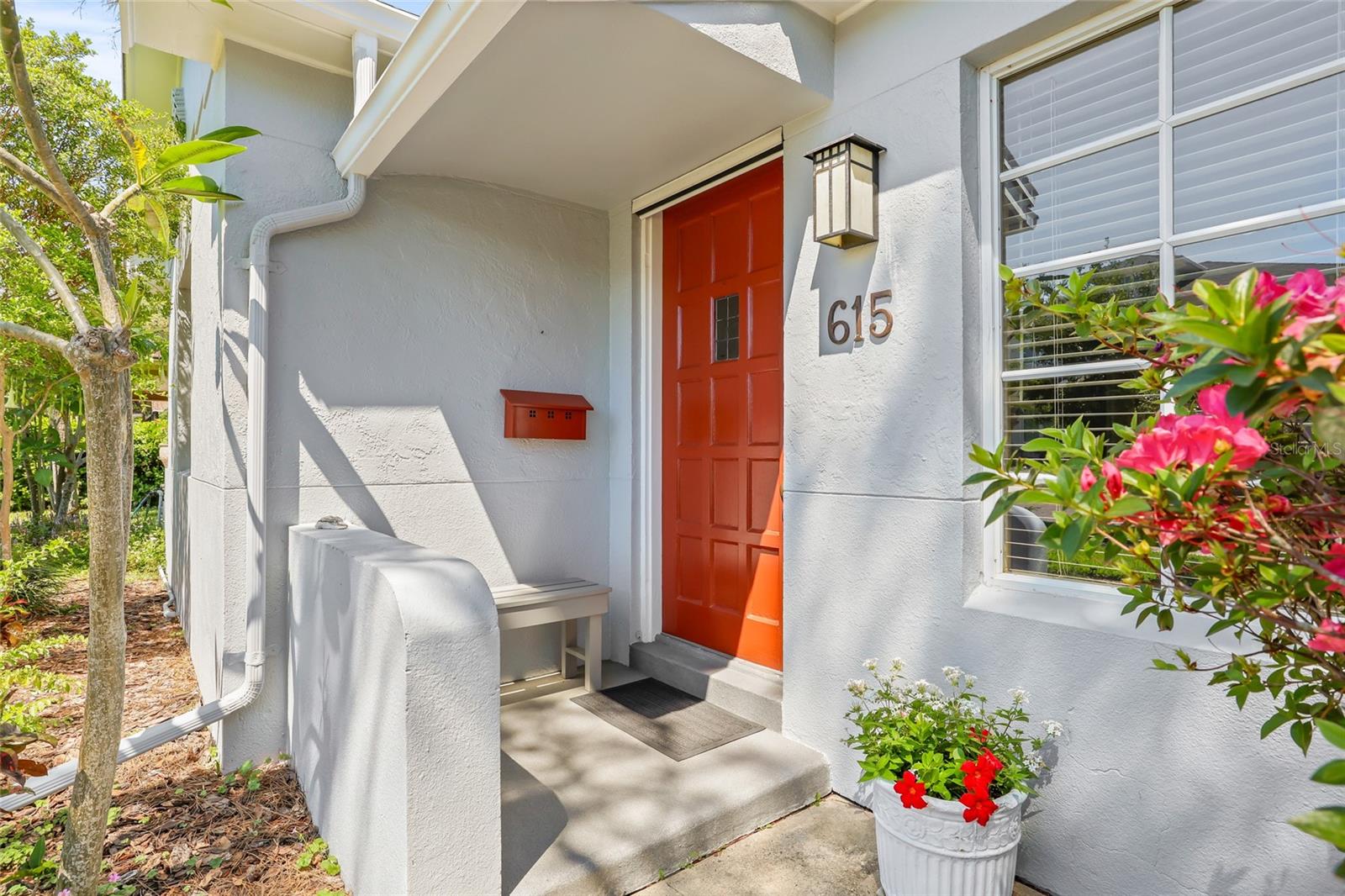 615 14TH AVE NE, ST PETERSBURG, FL, 33701