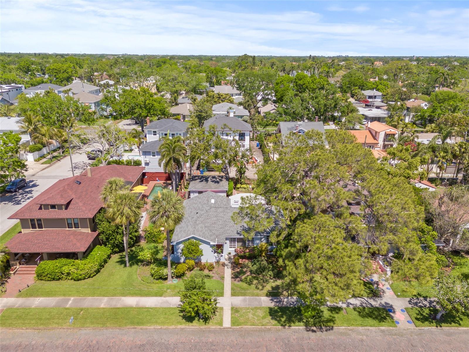 615 14TH AVE NE, ST PETERSBURG, FL, 33701