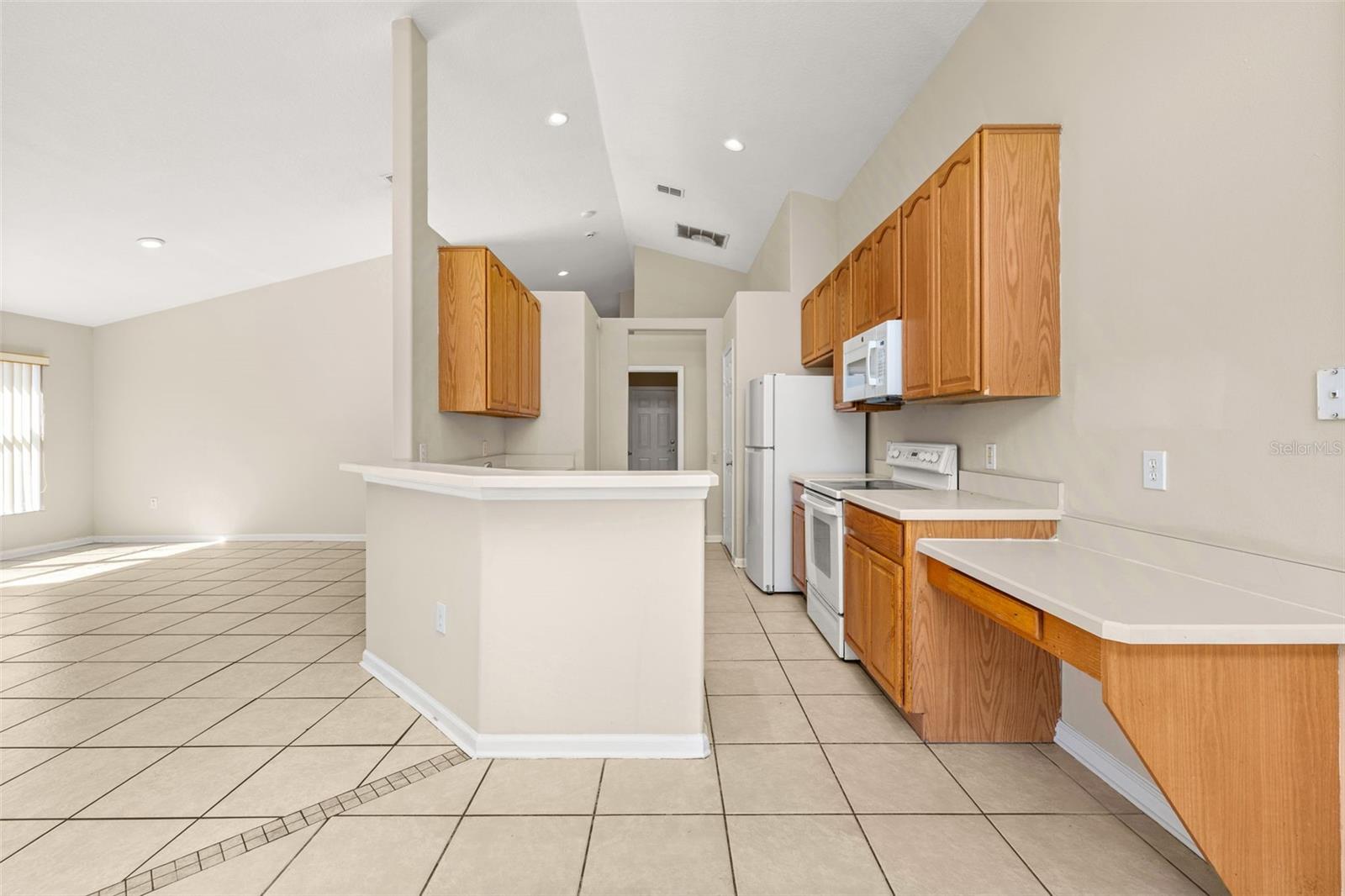 3145 STONEHURST CIR, KISSIMMEE, FL, 34741