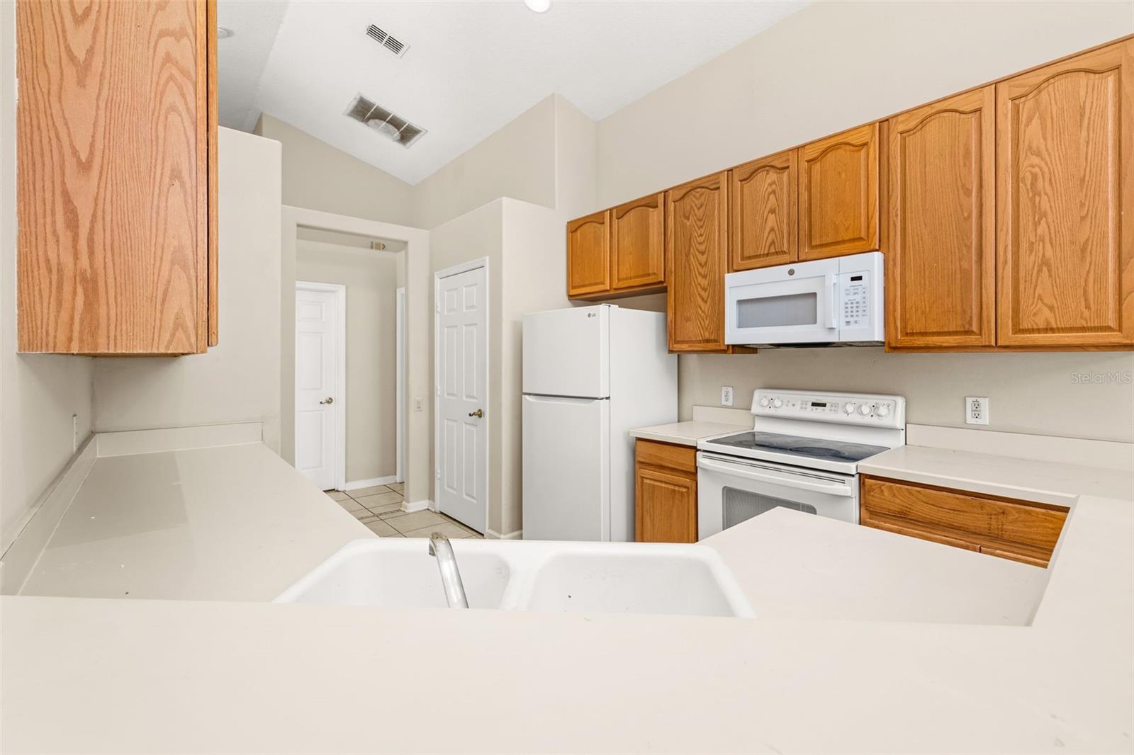 3145 STONEHURST CIR, KISSIMMEE, FL, 34741