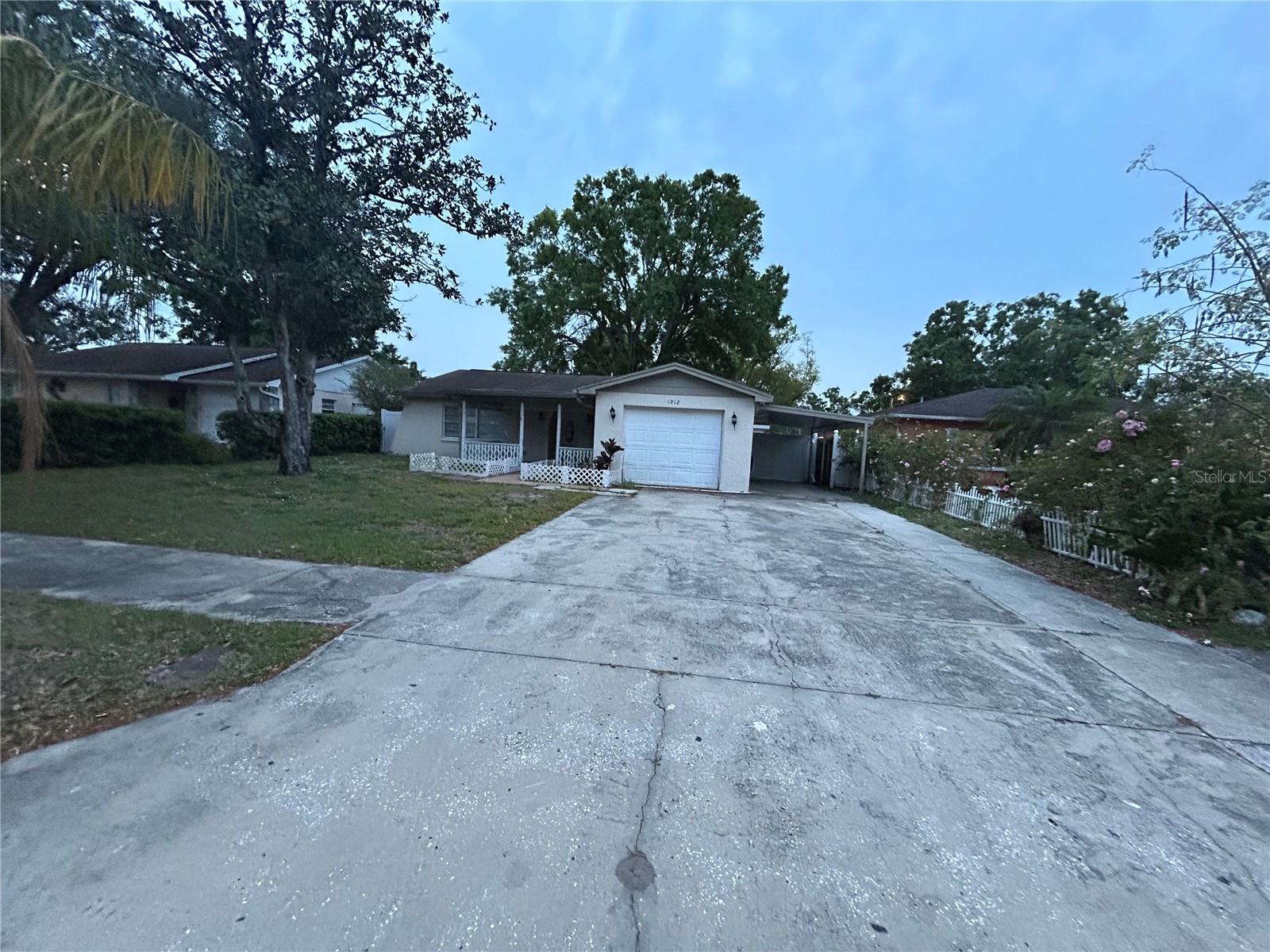 1912 W CLINTON ST, TAMPA, FL, 33604