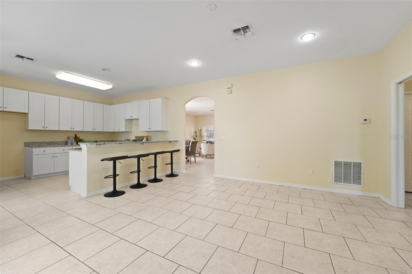 13525 MIRROR LAKE DR, ORLANDO, FL, 32828