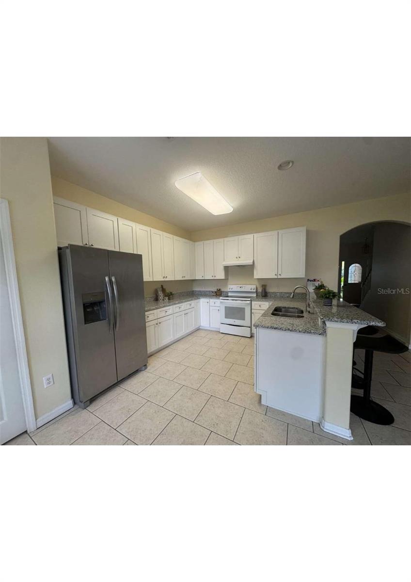 13525 MIRROR LAKE DR, ORLANDO, FL, 32828