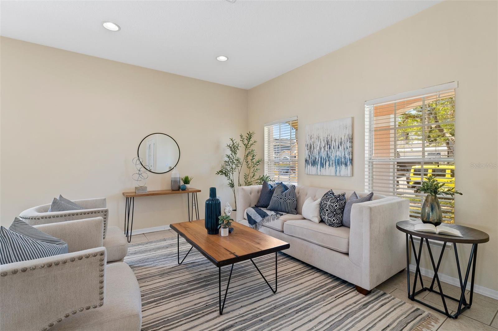 13525 MIRROR LAKE DR, ORLANDO, FL, 32828