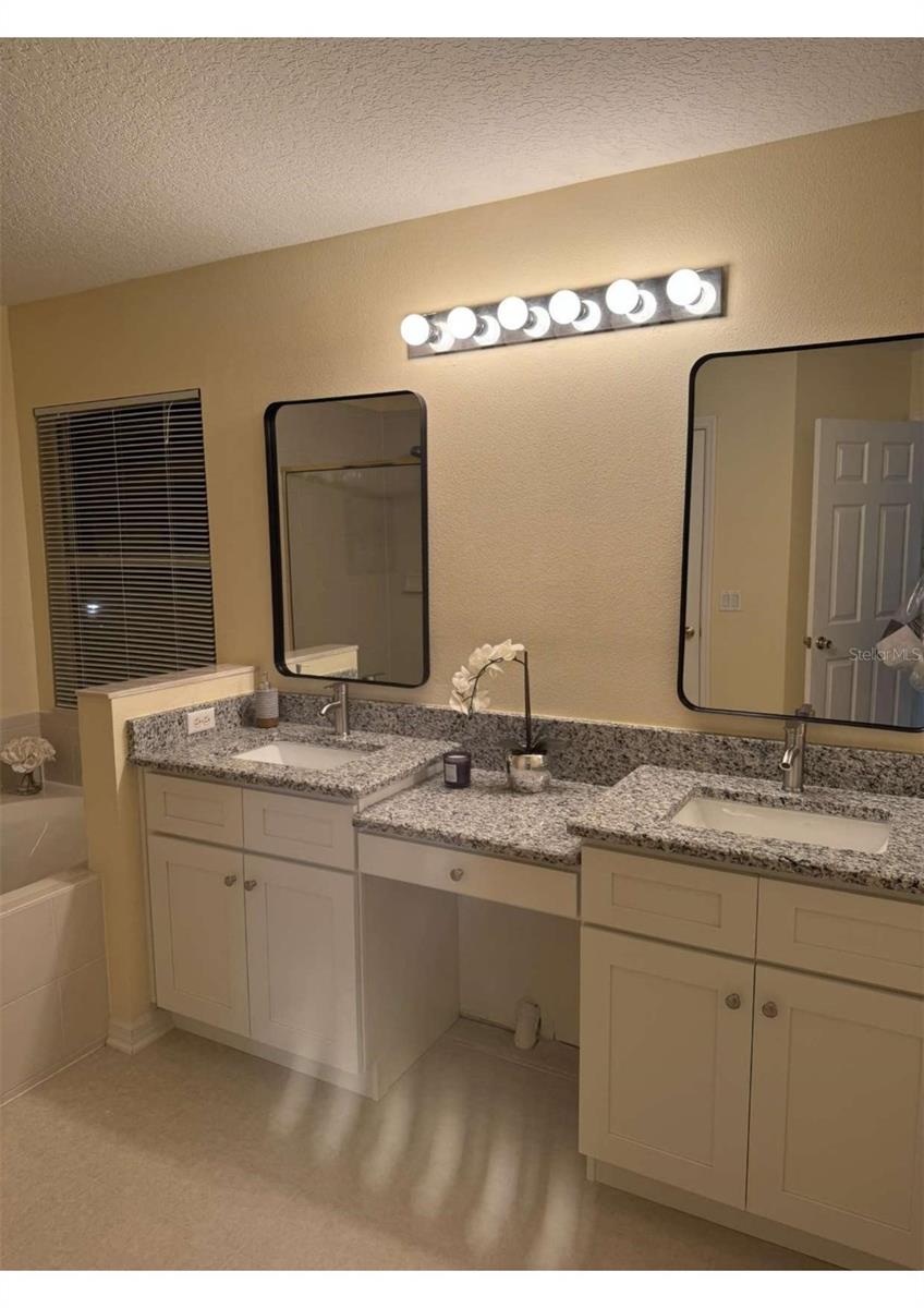 13525 MIRROR LAKE DR, ORLANDO, FL, 32828