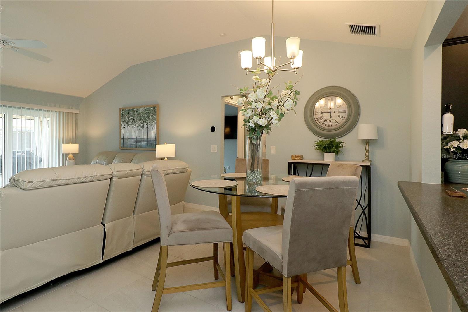 886 HUBBARD LOOP, THE VILLAGES, FL, 32163