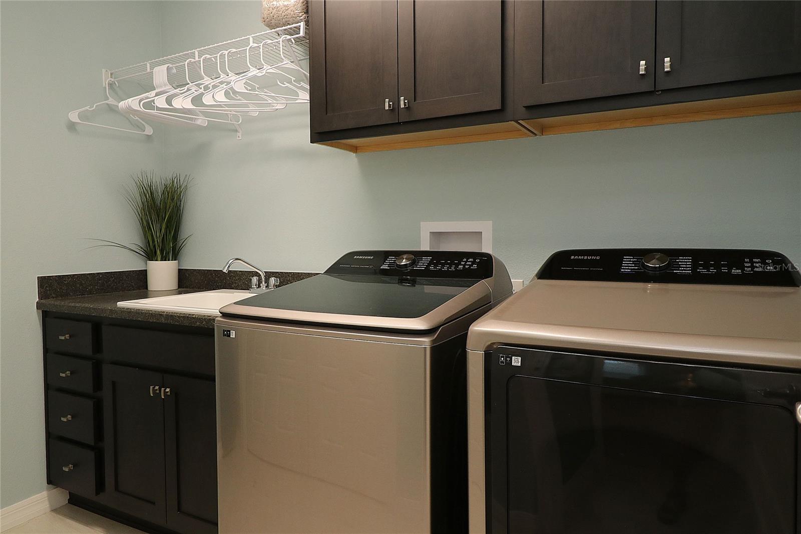 886 HUBBARD LOOP, THE VILLAGES, FL, 32163