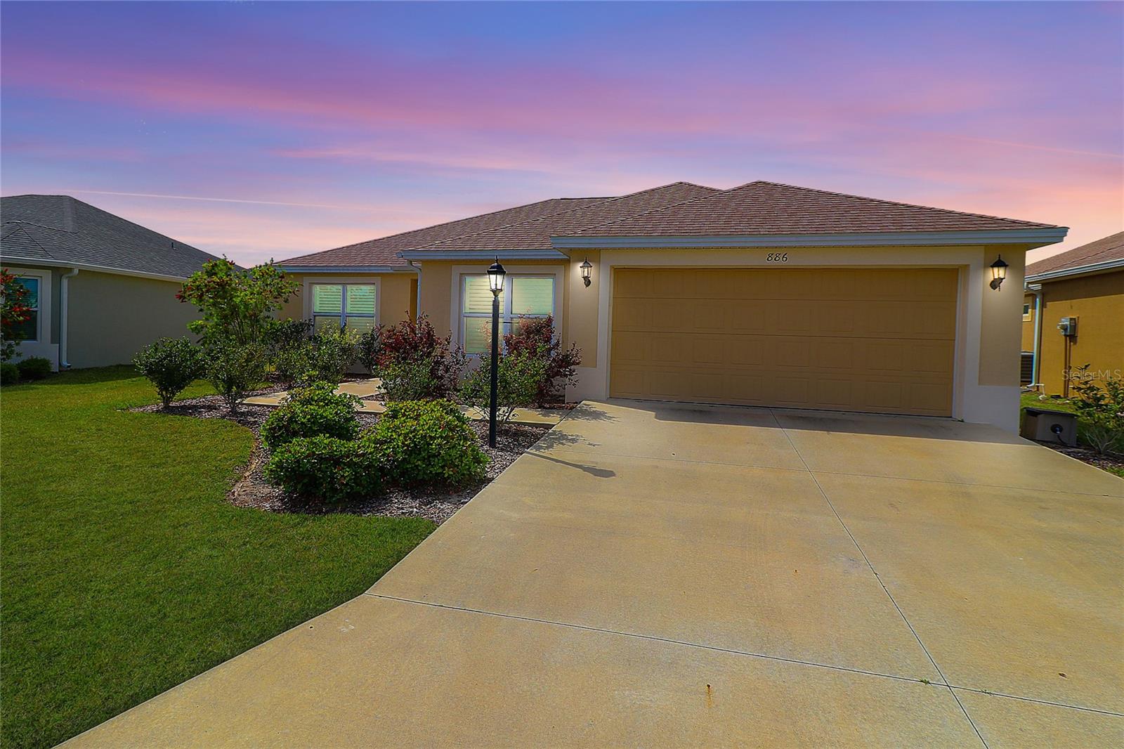 886 HUBBARD LOOP, THE VILLAGES, FL, 32163