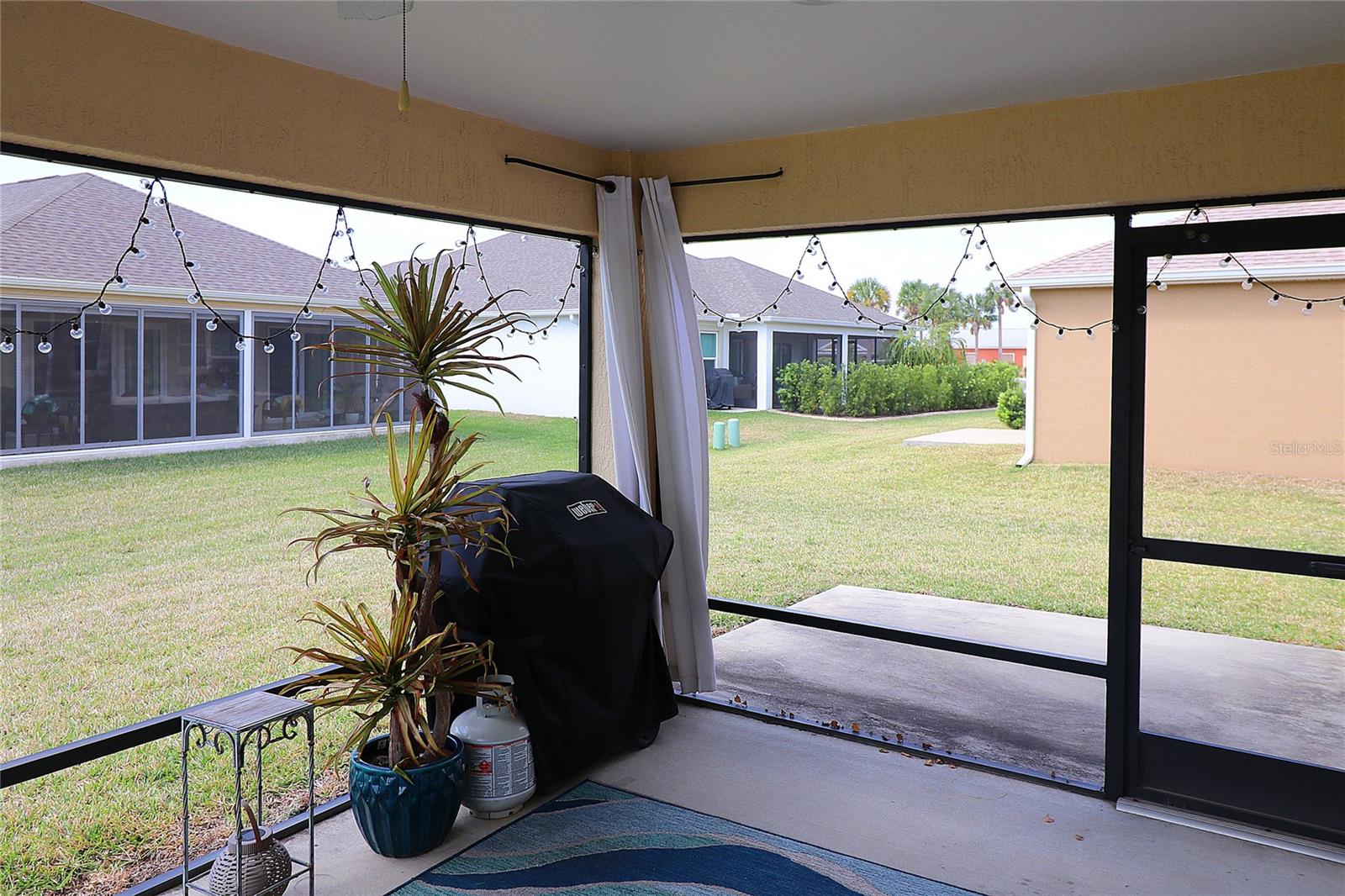 886 HUBBARD LOOP, THE VILLAGES, FL, 32163