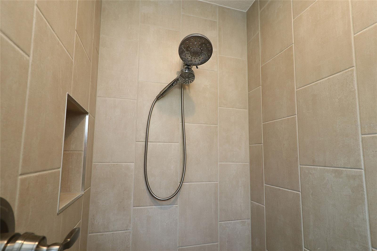 886 HUBBARD LOOP, THE VILLAGES, FL, 32163