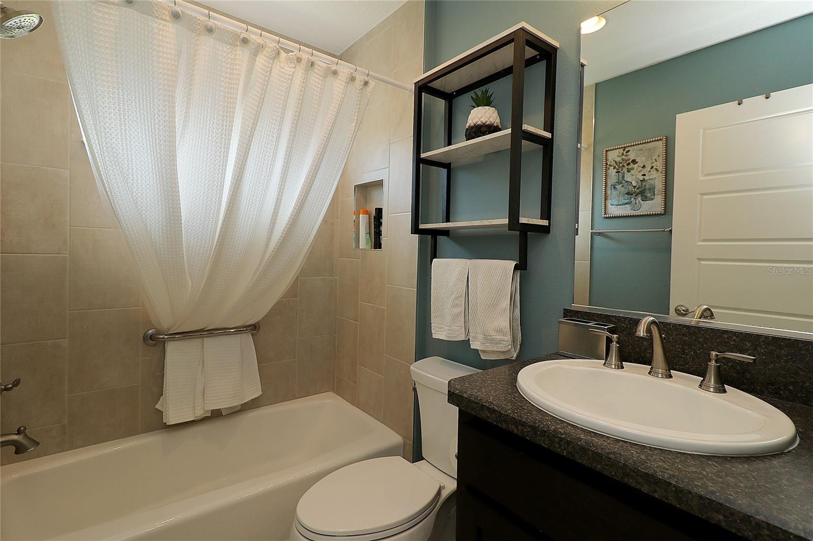 886 HUBBARD LOOP, THE VILLAGES, FL, 32163