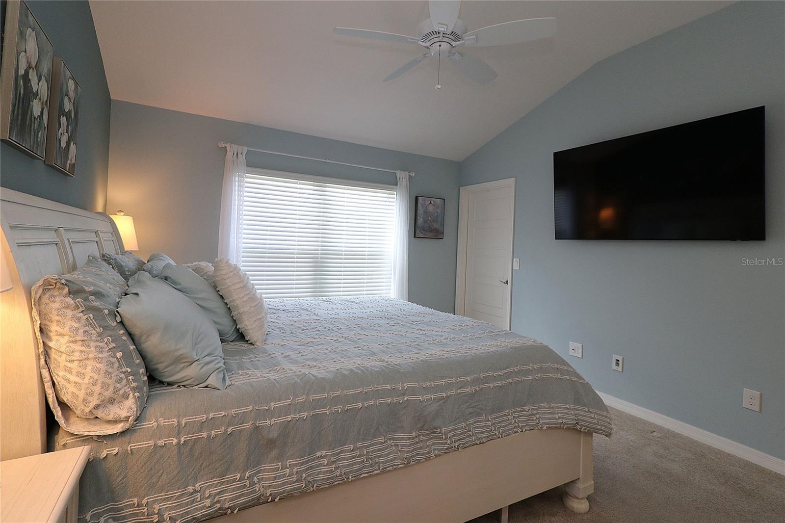 886 HUBBARD LOOP, THE VILLAGES, FL, 32163