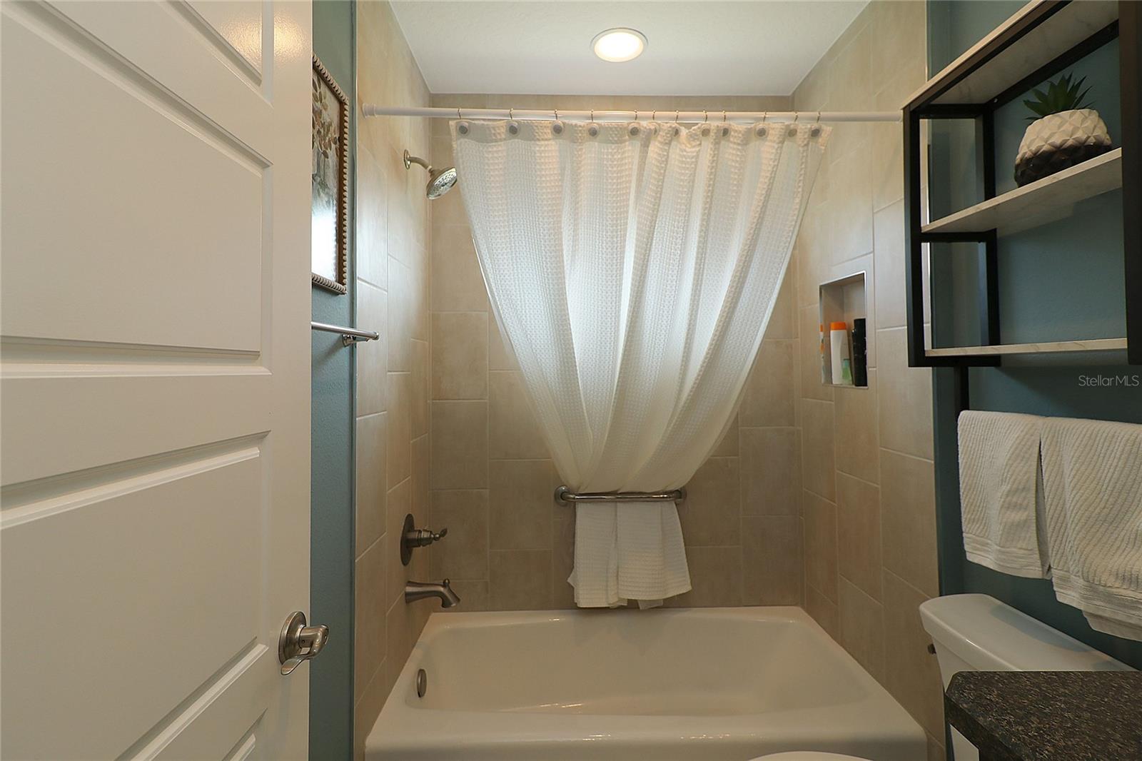 886 HUBBARD LOOP, THE VILLAGES, FL, 32163