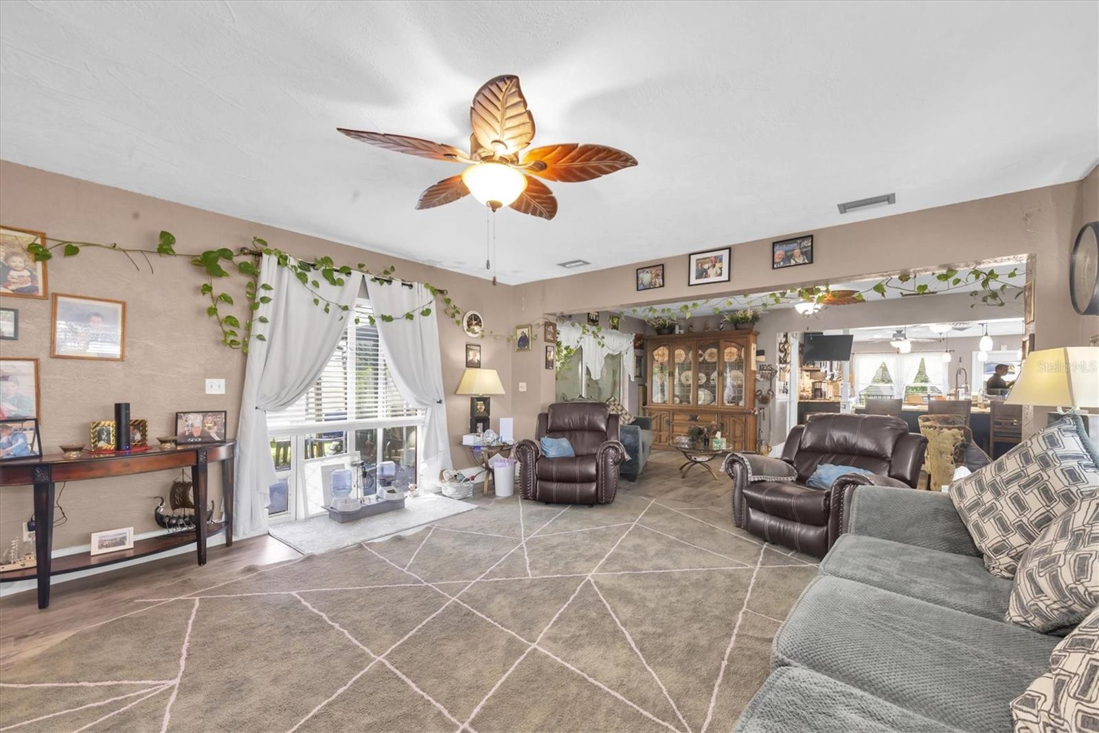 2087 59TH ST N, CLEARWATER, FL, 33760