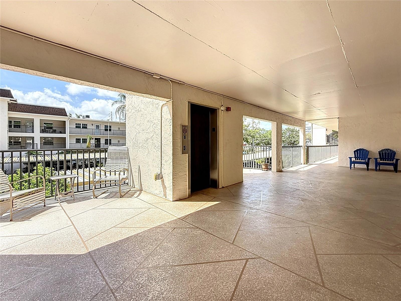 861 MAPLE CT #205, DUNEDIN, FL, 34698