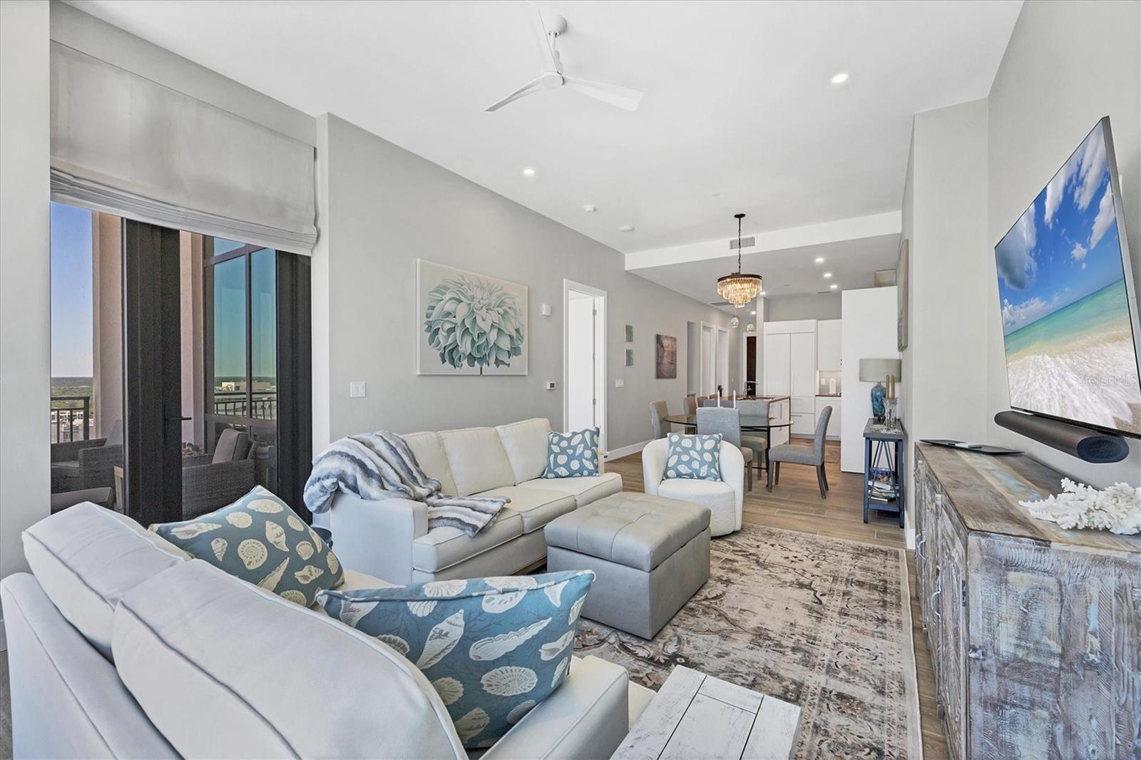 33 S PALM AVE #1403, SARASOTA, FL, 34236