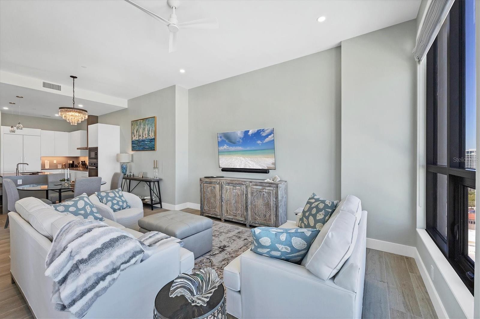 33 S PALM AVE #1403, SARASOTA, FL, 34236