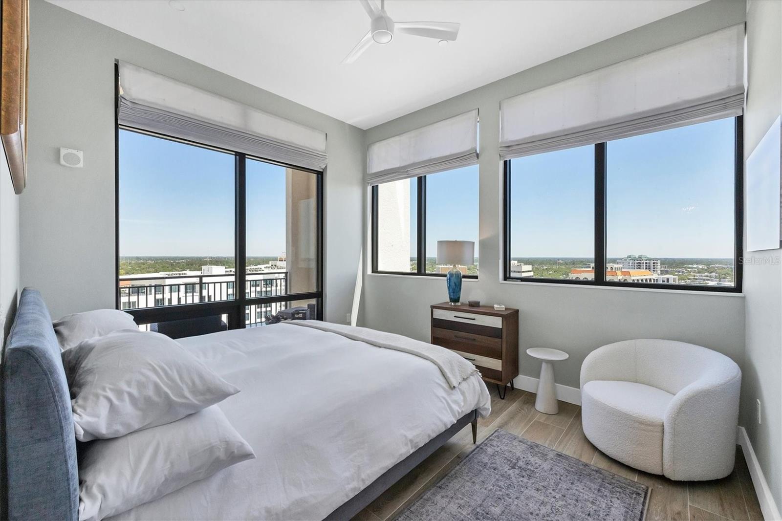 33 S PALM AVE #1403, SARASOTA, FL, 34236