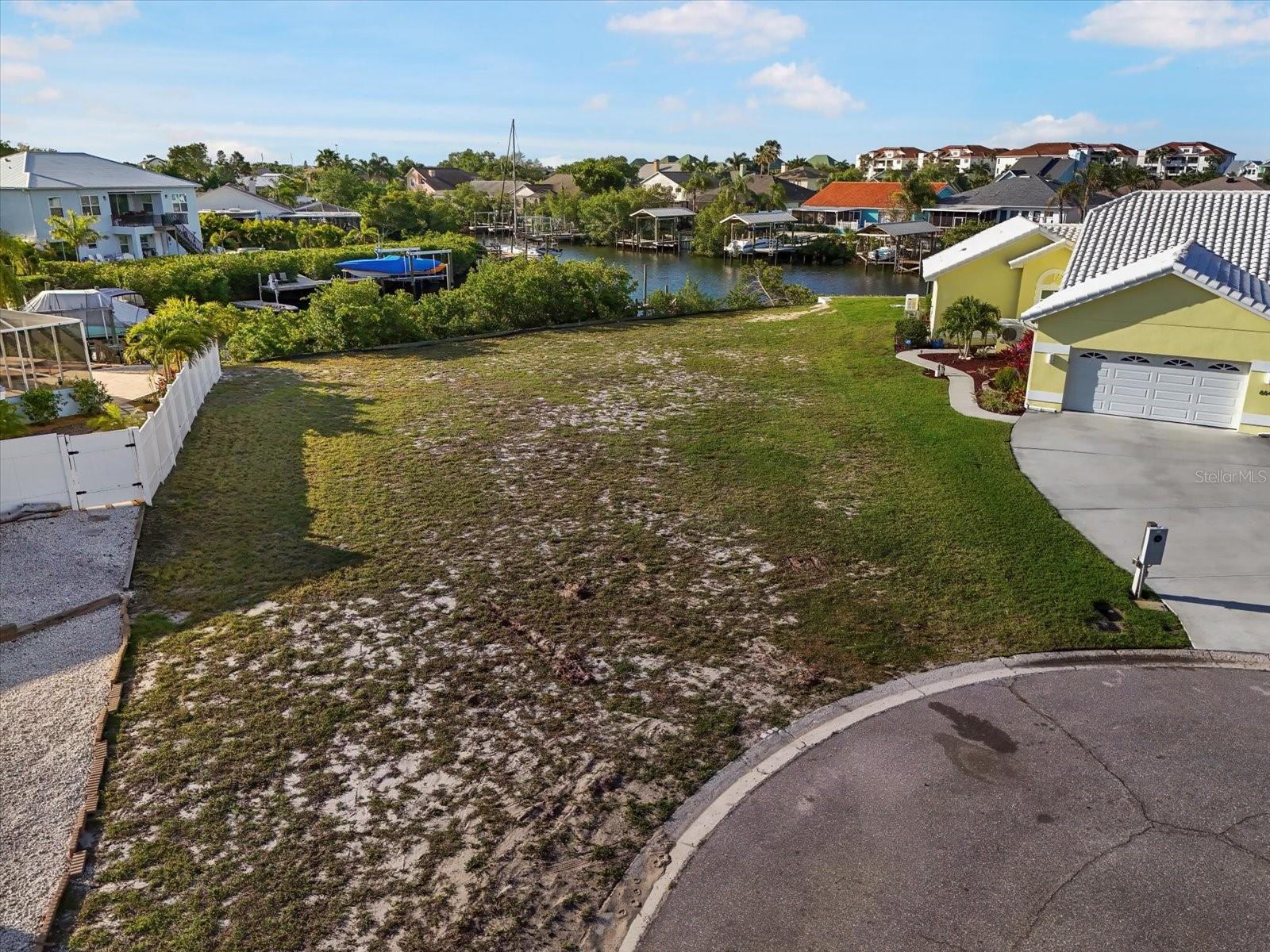 6646 DOLPHIN COVE DR, APOLLO BEACH, FL, 33572