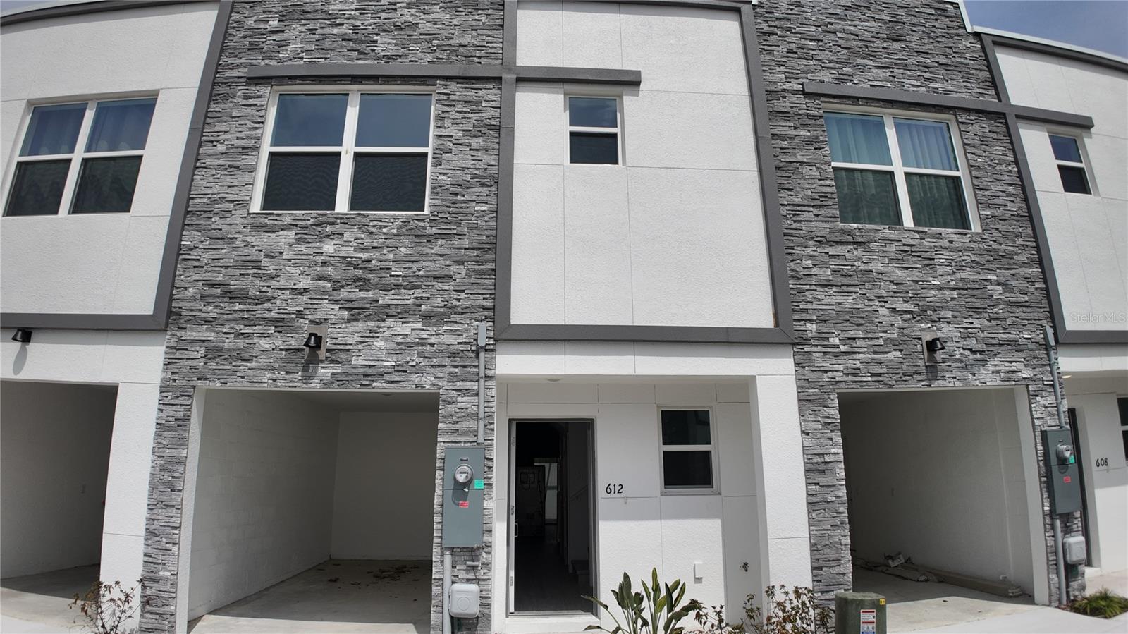 612 TRIKOMO DR, DAVENPORT, FL, 33896