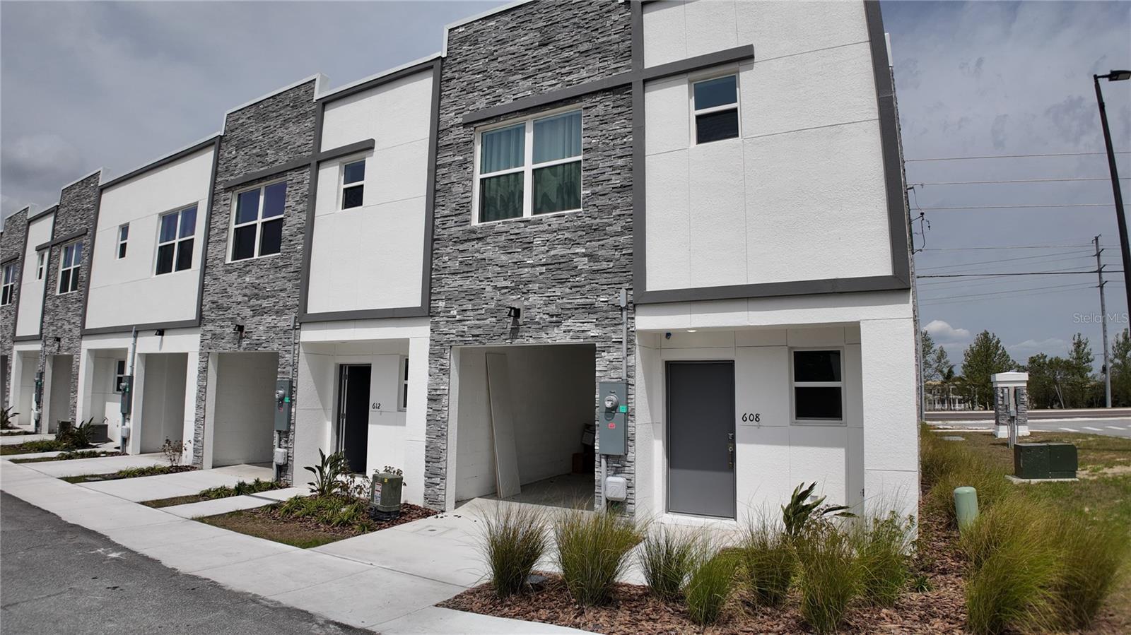 612 TRIKOMO DR, DAVENPORT, FL, 33896