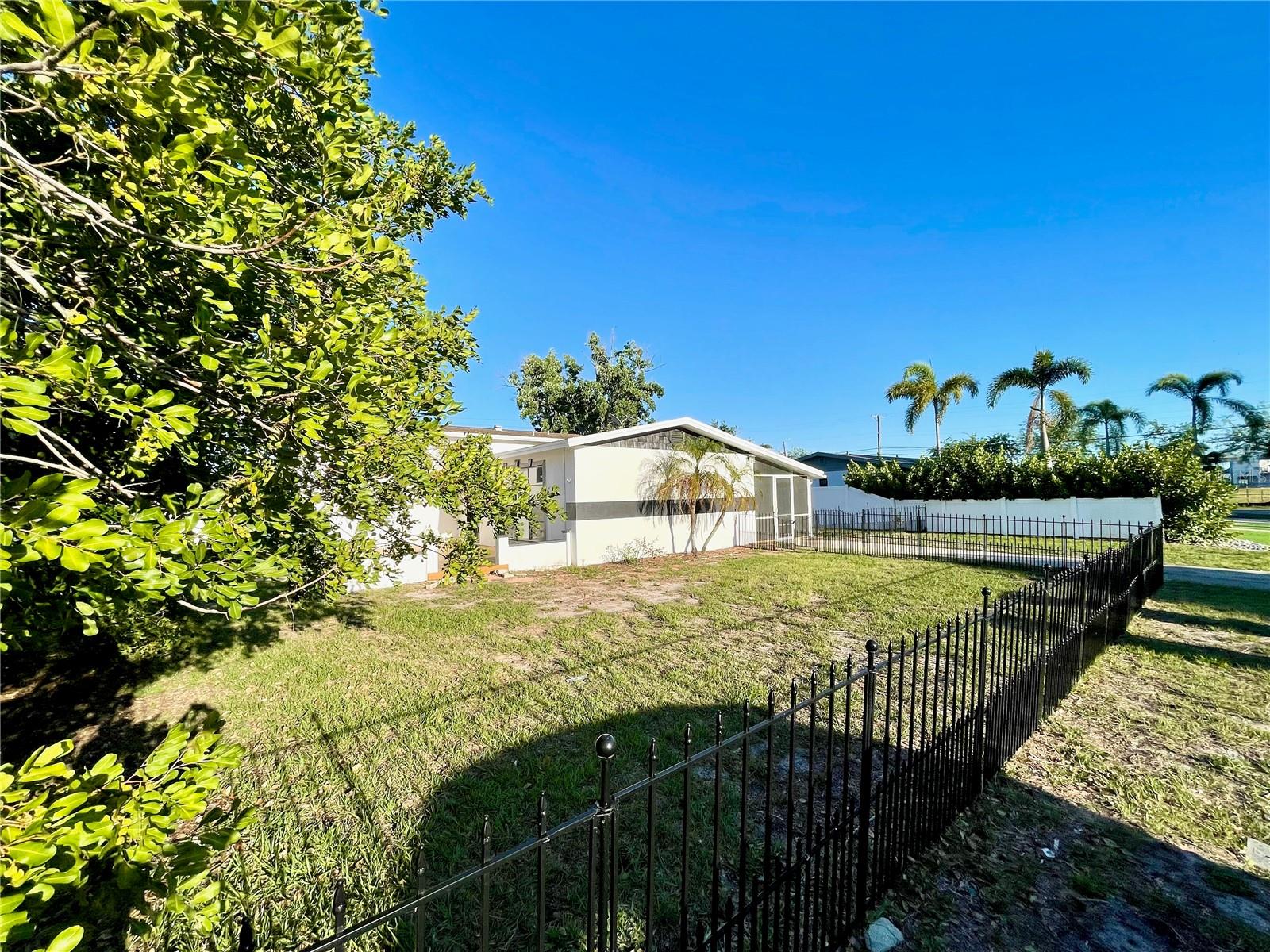 4608 S HESPERIDES ST, TAMPA, FL, 33611