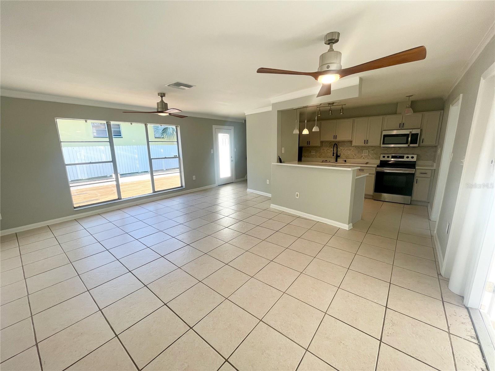 4608 S HESPERIDES ST, TAMPA, FL, 33611