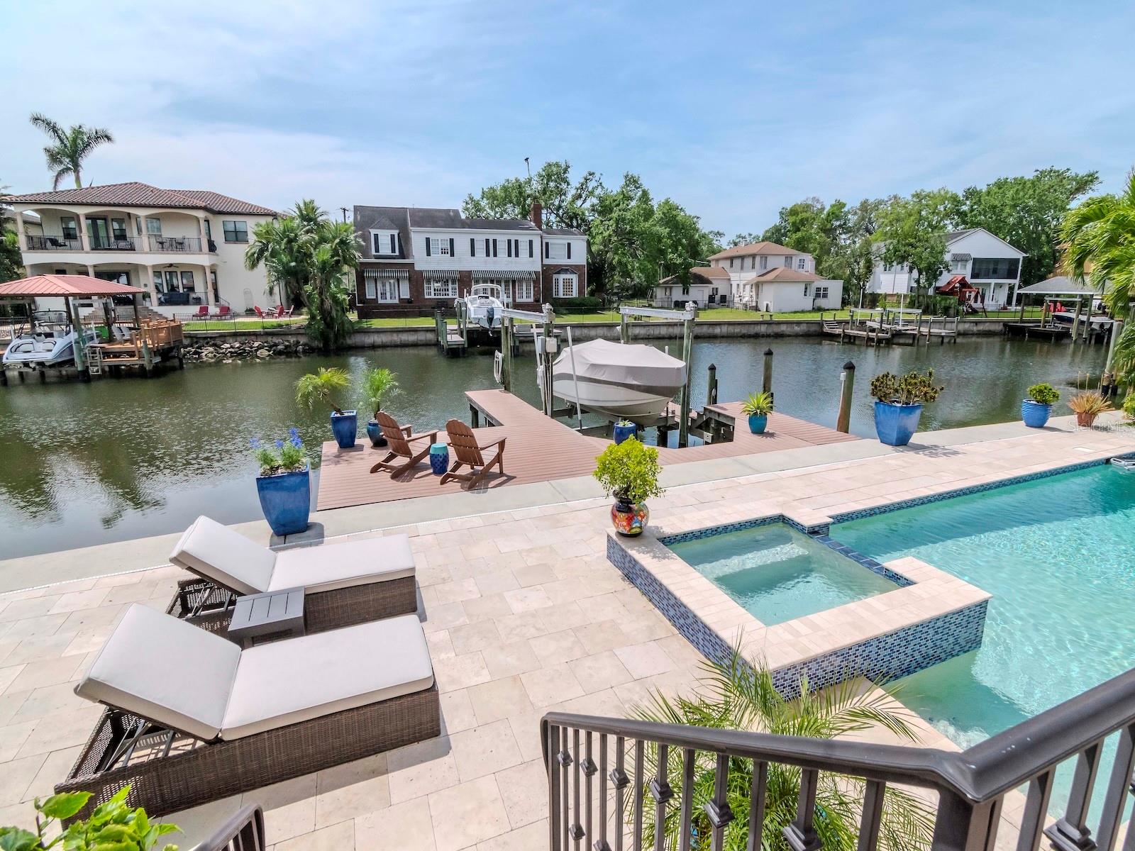 511 ERIE AVE, TAMPA, FL, 33606