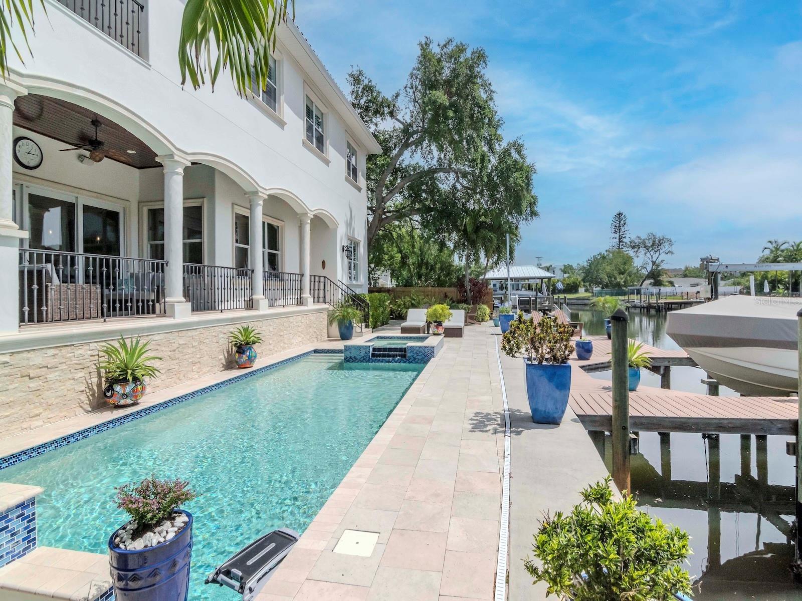 511 ERIE AVE, TAMPA, FL, 33606