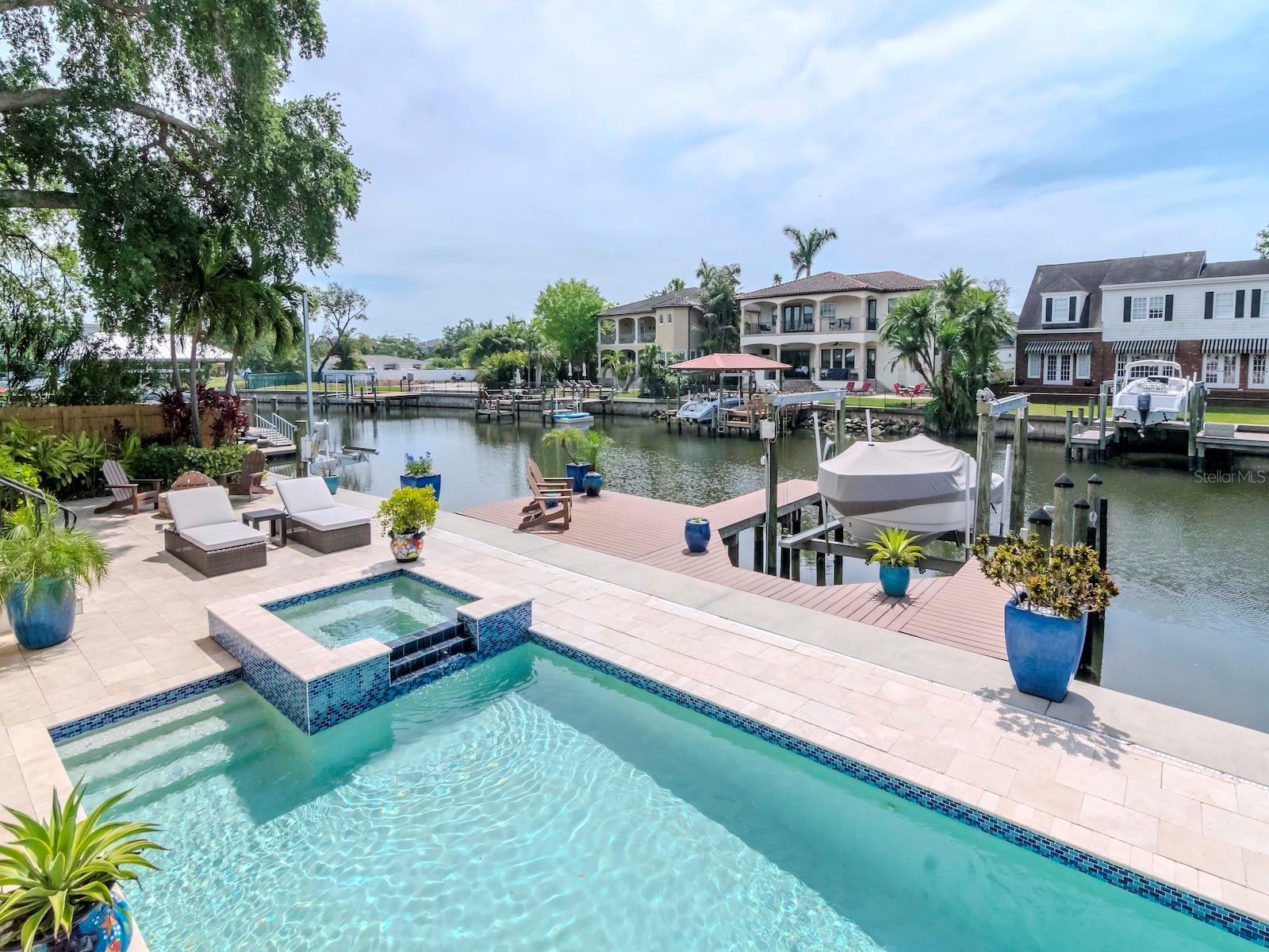 511 ERIE AVE, TAMPA, FL, 33606