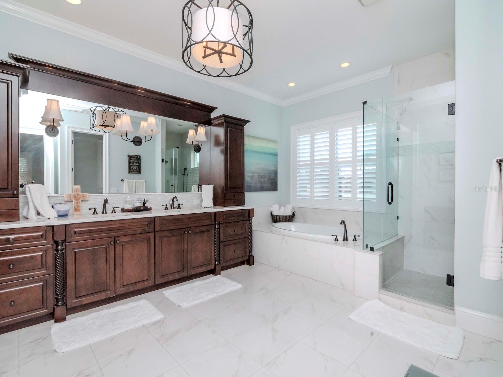 511 ERIE AVE, TAMPA, FL, 33606