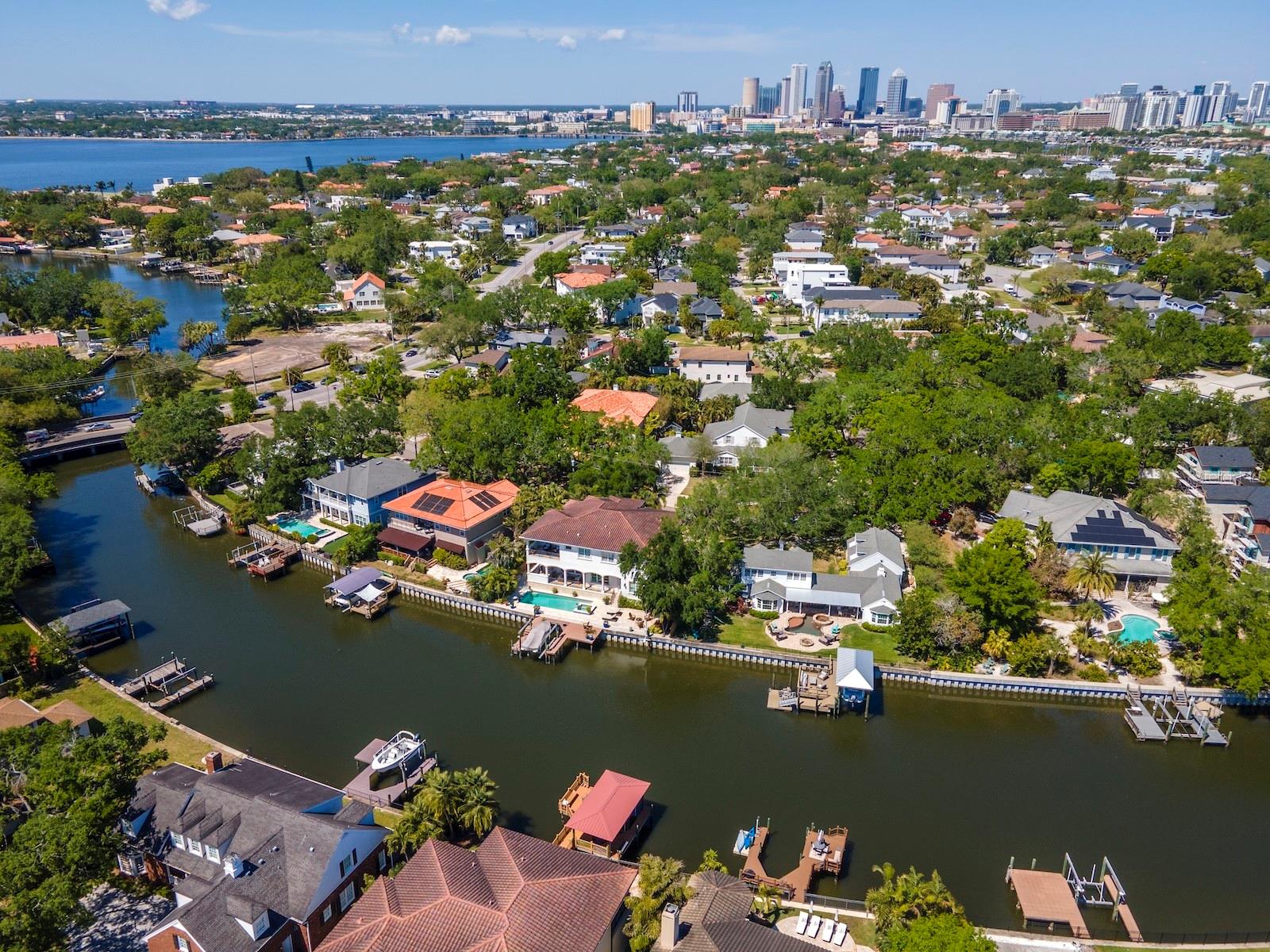 511 ERIE AVE, TAMPA, FL, 33606