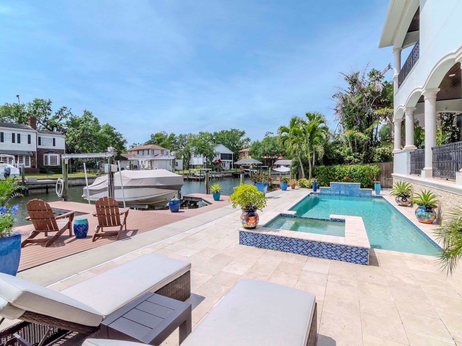 511 ERIE AVE, TAMPA, FL, 33606