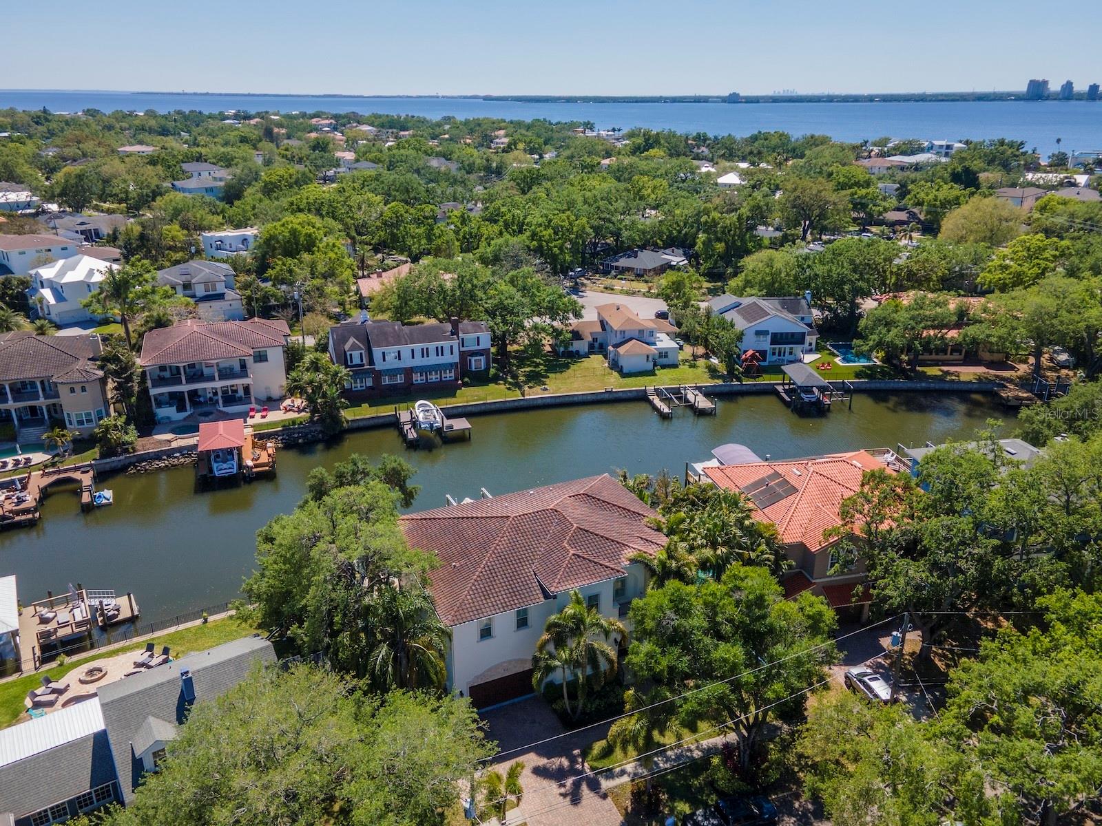 511 ERIE AVE, TAMPA, FL, 33606