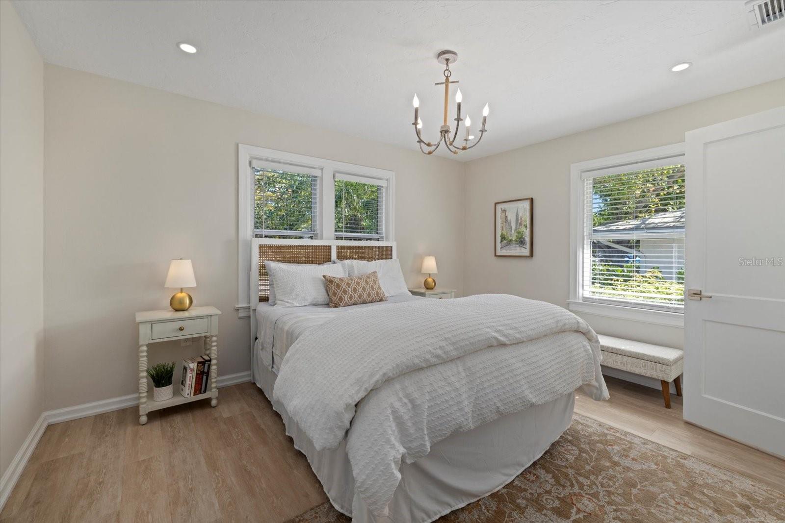 1888 BOYCE ST, SARASOTA, FL, 34239