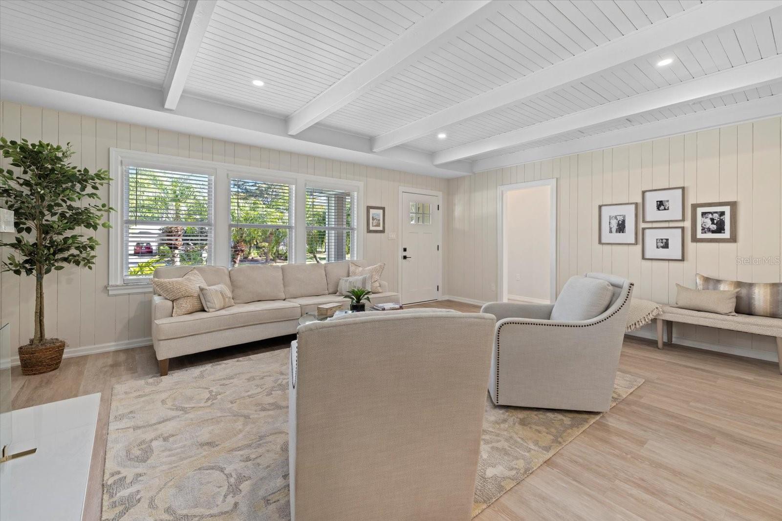 1888 BOYCE ST, SARASOTA, FL, 34239