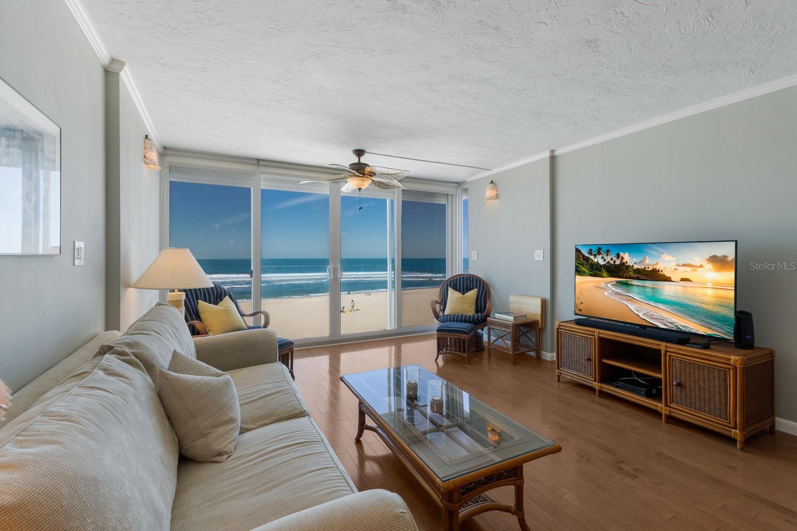5300 GULF DR #204, HOLMES BEACH, FL, 34217