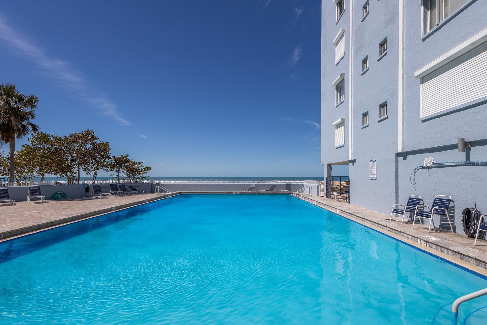 5300 GULF DR #204, HOLMES BEACH, FL, 34217