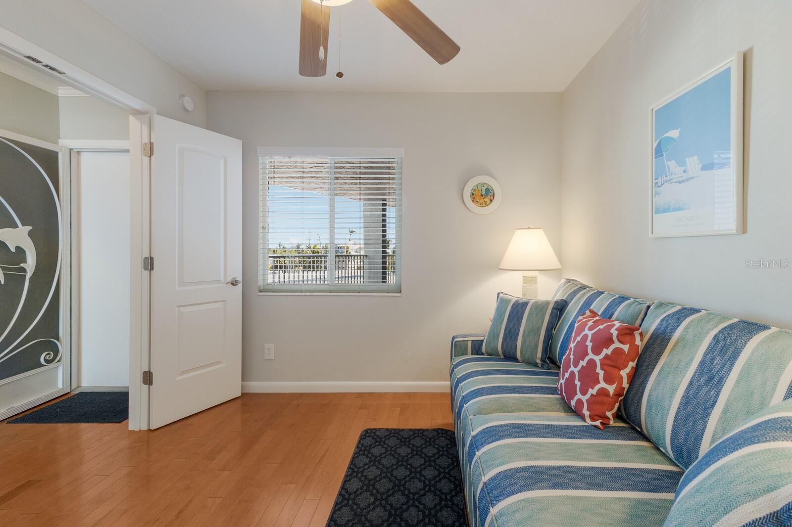 5300 GULF DR #204, HOLMES BEACH, FL, 34217