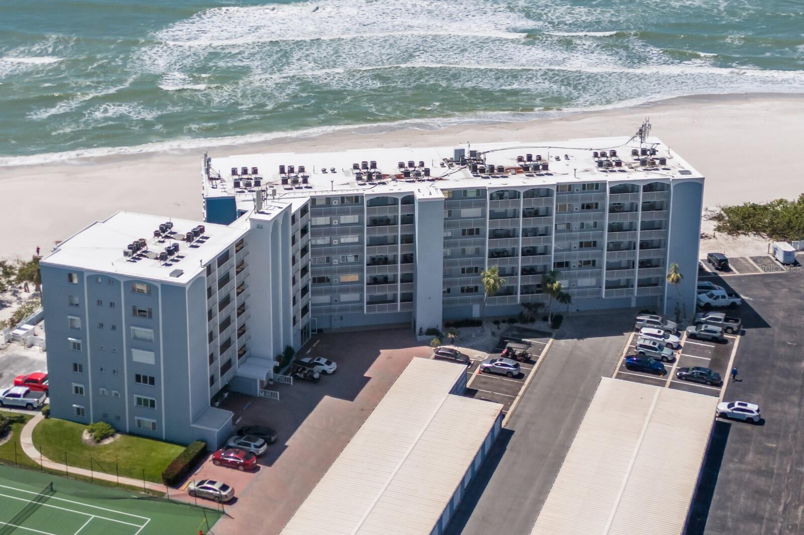 5300 GULF DR #204, HOLMES BEACH, FL, 34217