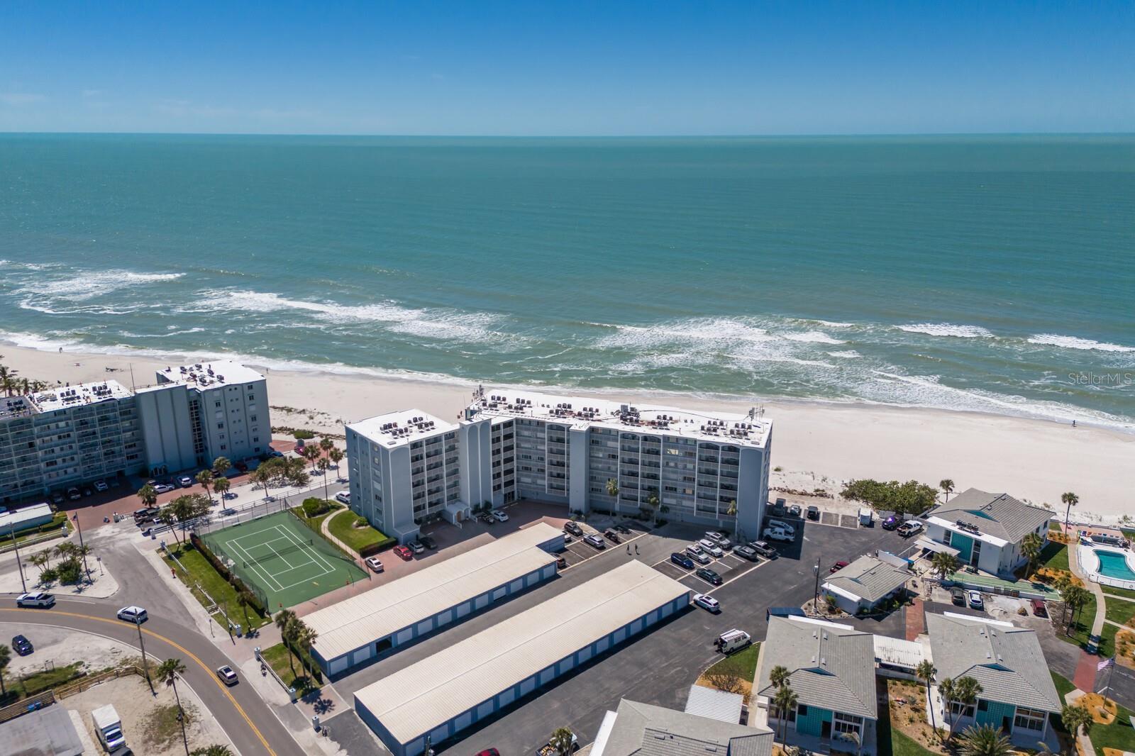 5300 GULF DR #204, HOLMES BEACH, FL, 34217