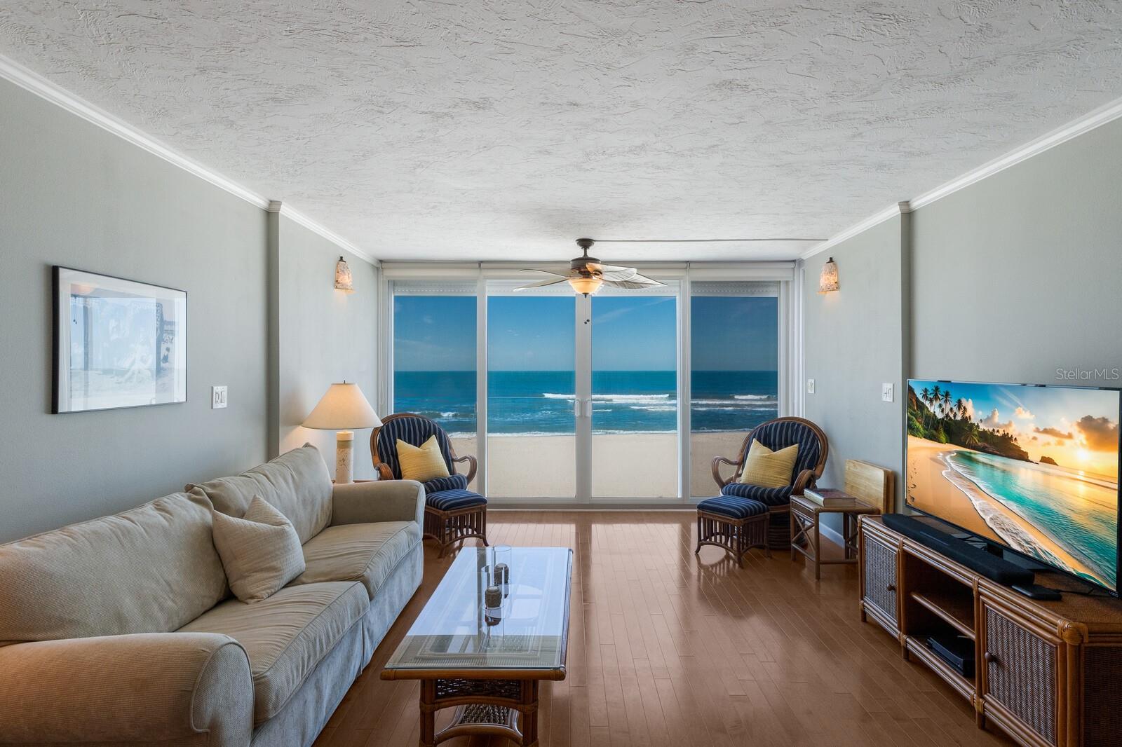 5300 GULF DR #204, HOLMES BEACH, FL, 34217